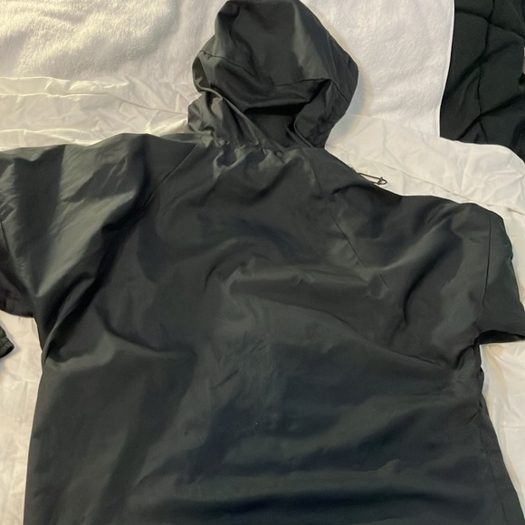 Adidas Black M Med Training Jacket - Like New Condition - Picture 5 of 7